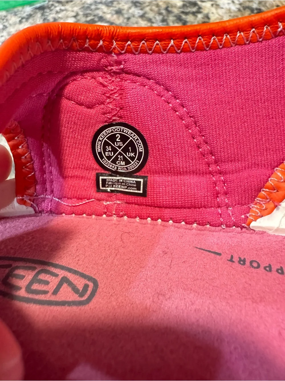 Keen Knotch River Open Toe Sandals Youth Size 2 Pink Magenta Girl’s Waterproof